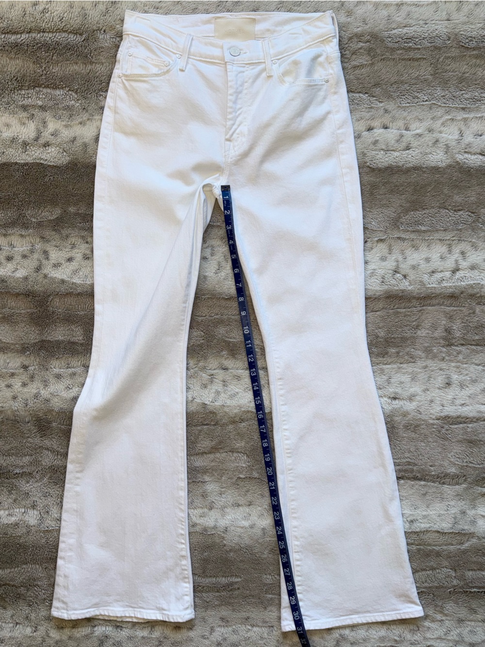 MOTHER Superior The Weekend Flare Jeans in Totally Innocent Size 27 - Picture 11 of 16